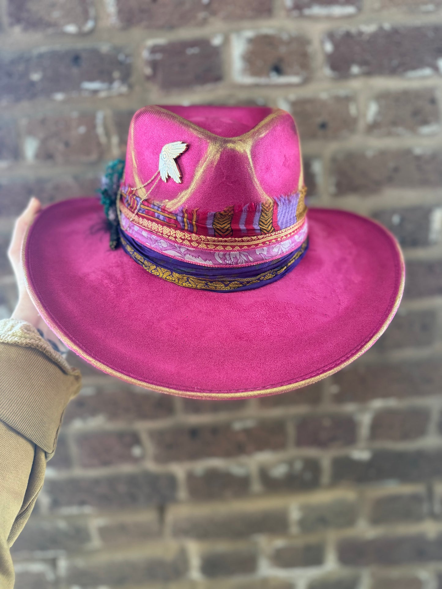 Hottie has a Hat (READY TO SHIP)
